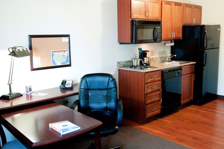 Room 11 of 26