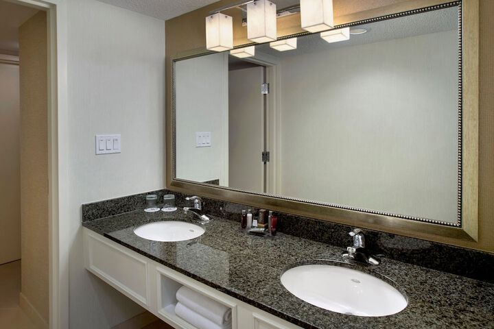 Room 20 of 71