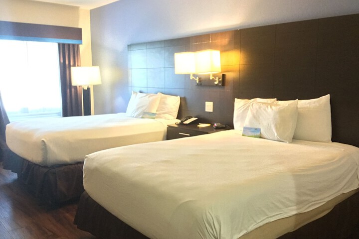 Days Inn & Suites by Wyndham Galveston West / Seawall