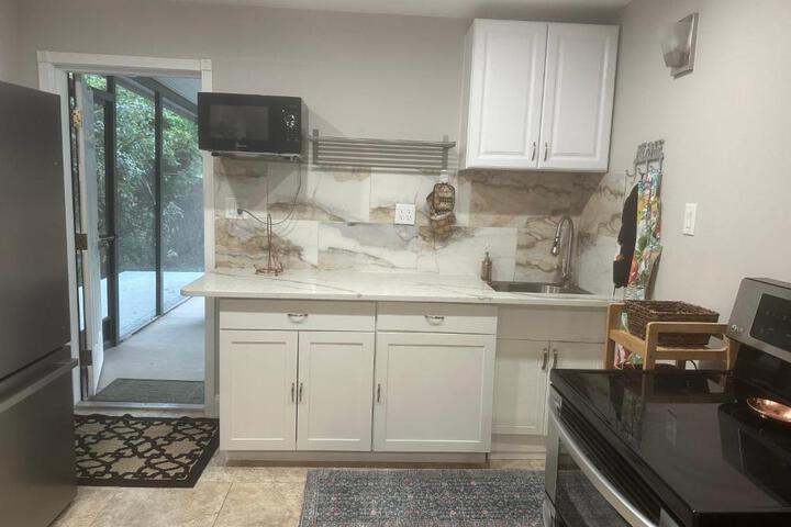 Roomy Recently Renovated Apt.