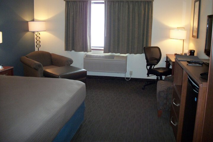 Room 32 of 44