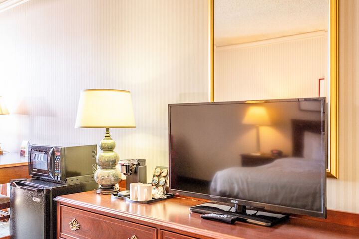 Room 22 of 34