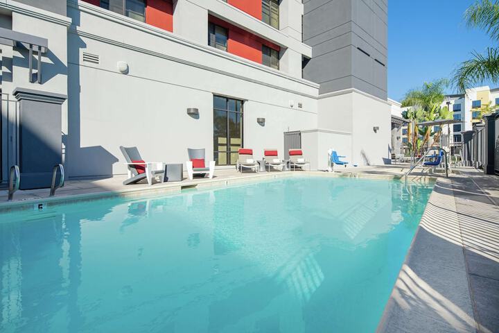 Pool 5 of 43