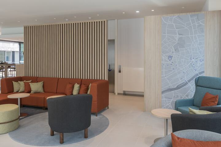 Hotel Interior 14 of 97