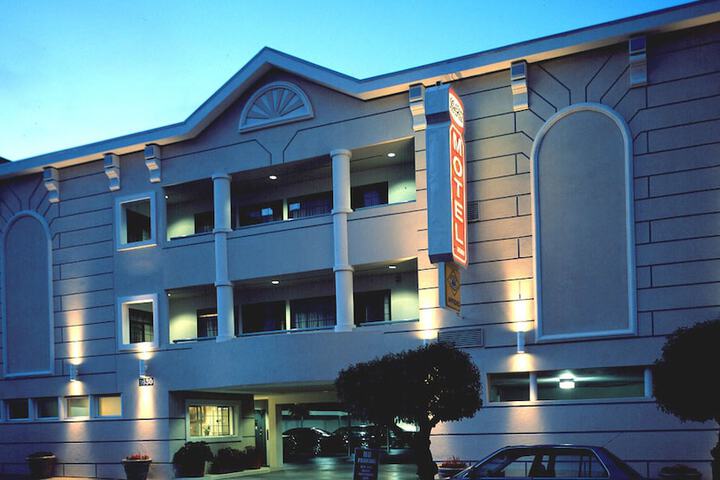 Hotel 3 of 15