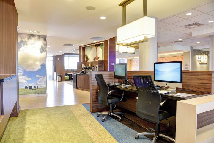 Fairfield Inn & Suites Rochester Mayo Clinic Area / St. Marys