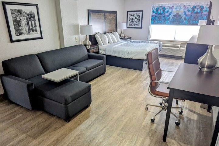 La Quinta Inn & Suites by Wyndham Prattville