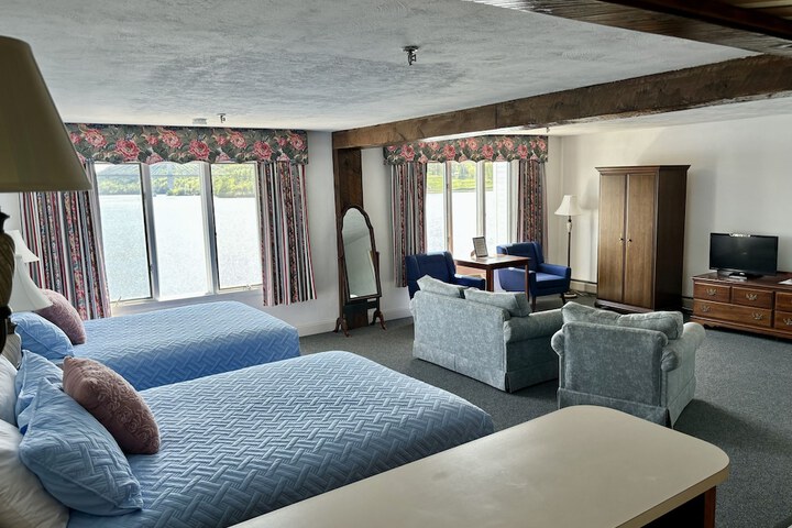 Room 20 of 32