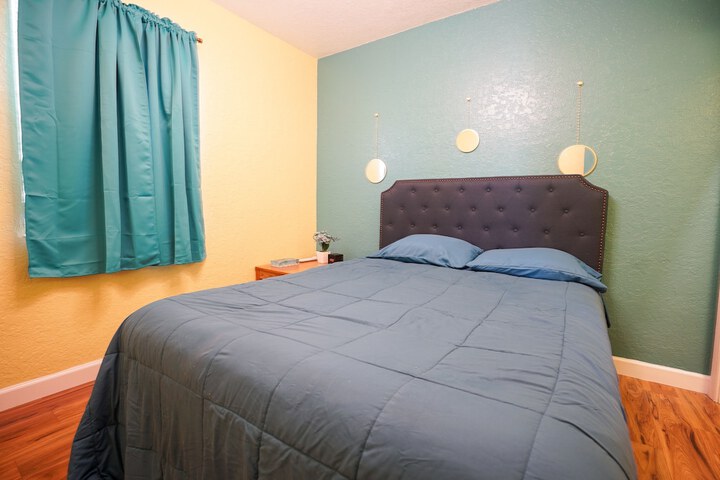 Mar Bay Motel & Suites