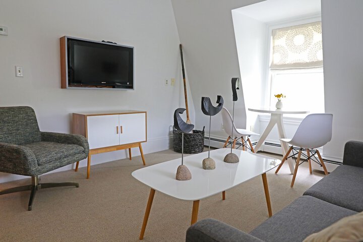 Room 60 of 72