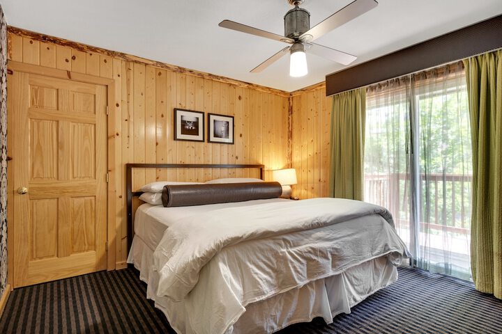 Room 45 of 124