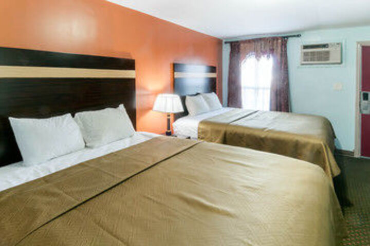 Motown Inn & Suites