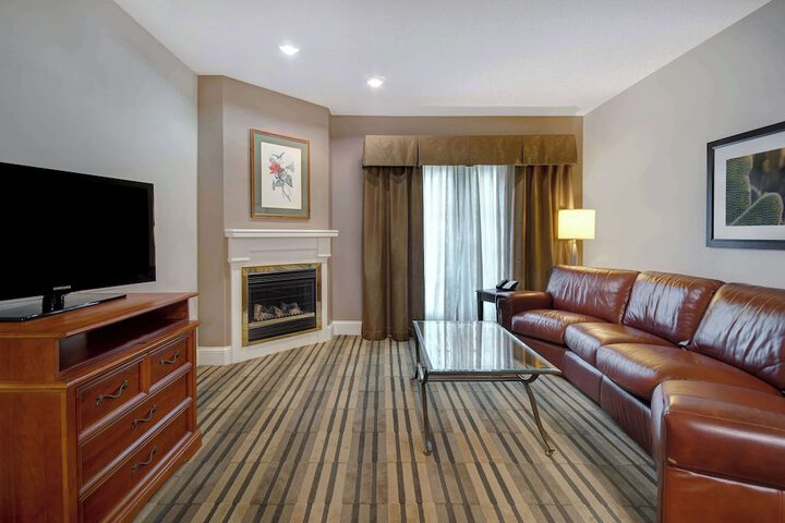 Room 34 of 82