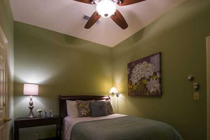 Room 14 of 73