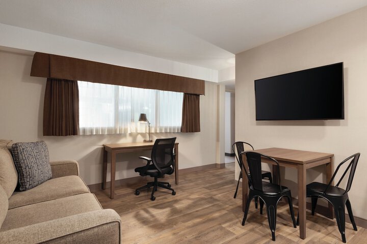 Room 34 of 56