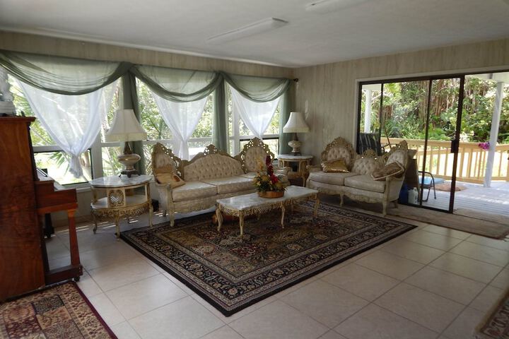 Hotel Interior 19 of 49