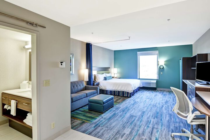 Room 16 of 39