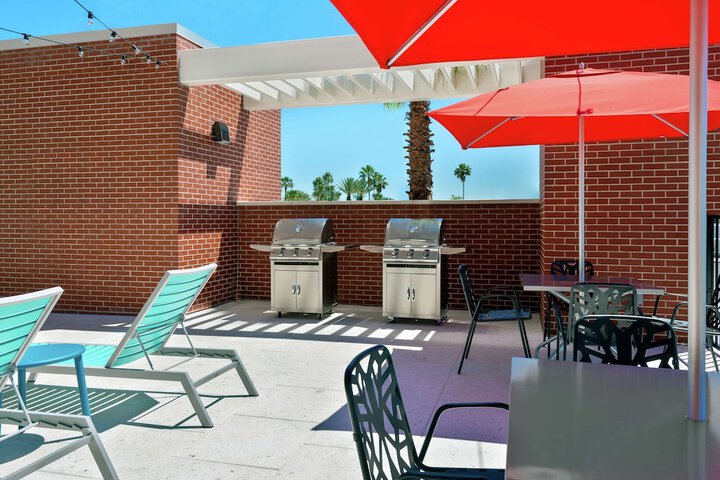 Terrace/Patio 40 of 41