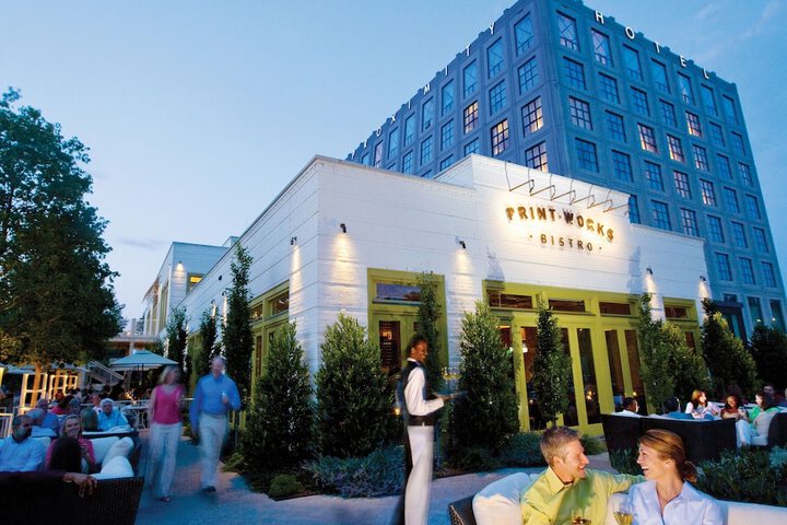 Proximity Hotel