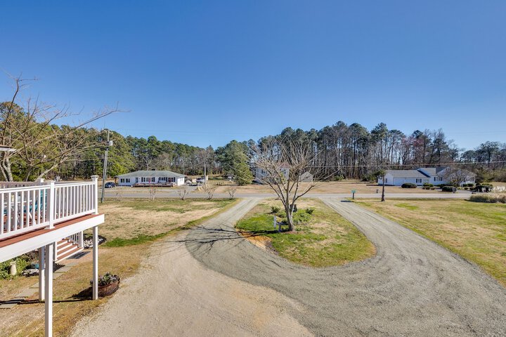 Welcoming Cottage w / Outdoor Pool & Water Views!