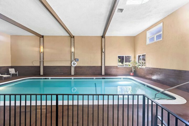 Pool 7 of 47