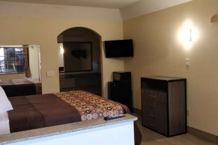 Room 19 of 20