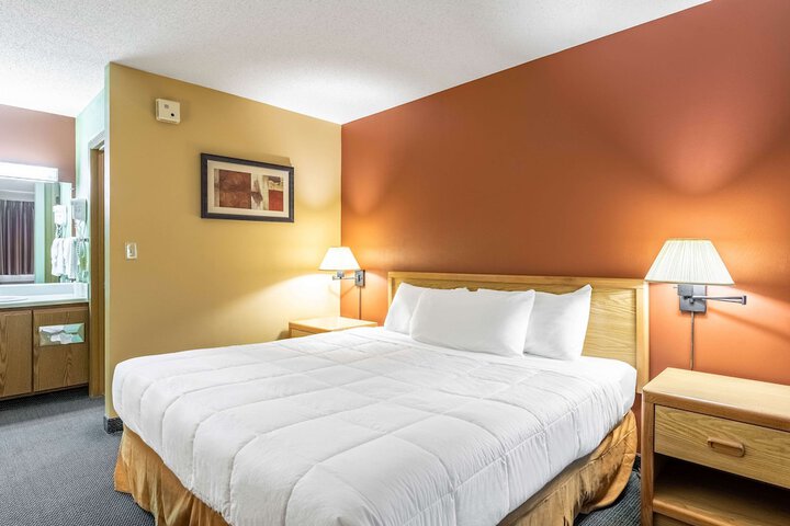 Room 31 of 37