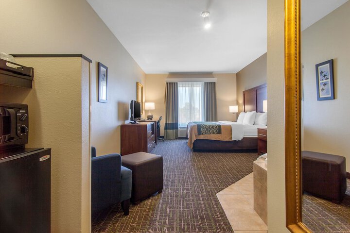 Room 36 of 59