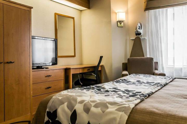 Room 15 of 39