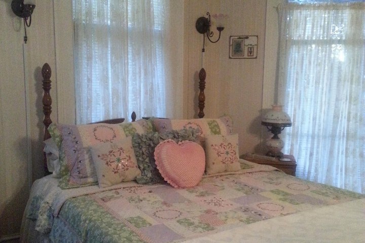 Room 13 of 31