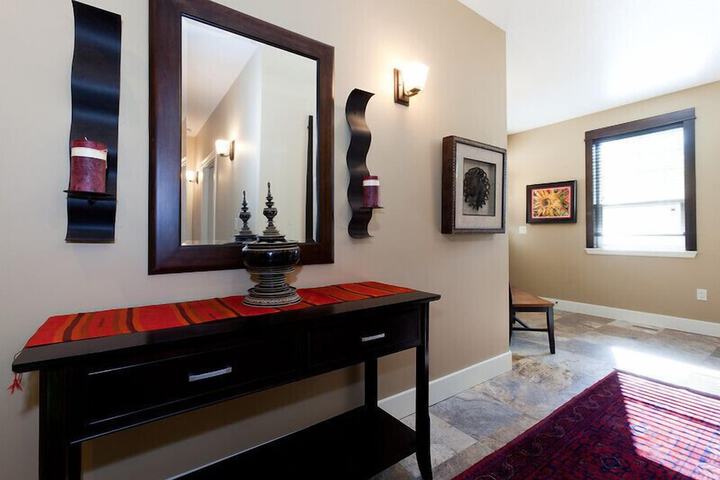 Hotel Interior 3 of 34