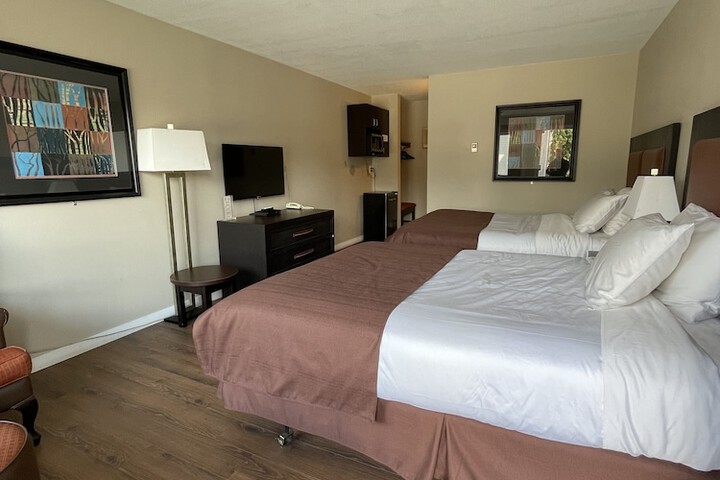 Room 13 of 23
