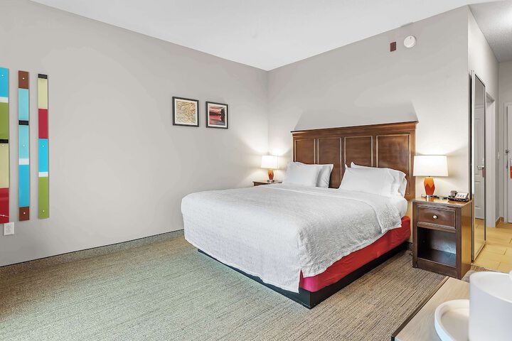 Room 16 of 31