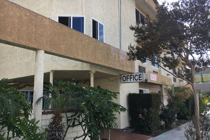 Bellflower Travel Inn