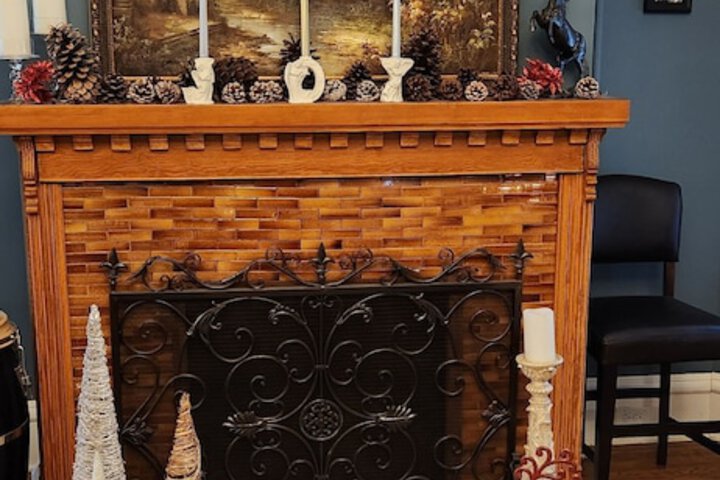 Oaklawn Inn LLC