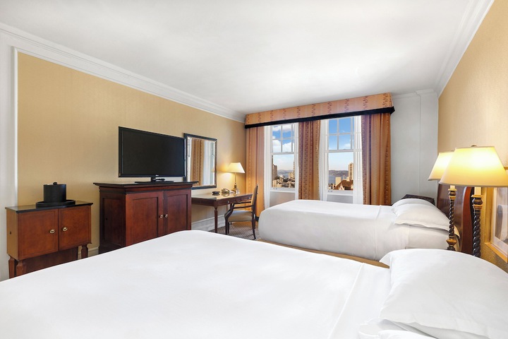 Room 115 of 207