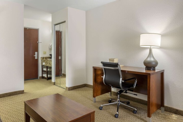 Room 19 of 45