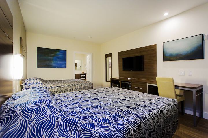 Room 17 of 23