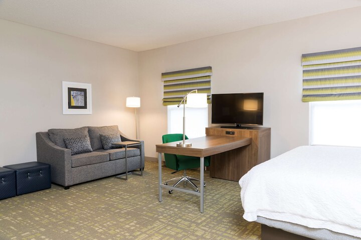 Room 14 of 52