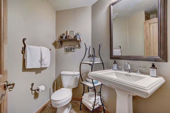 Room 54 of 178