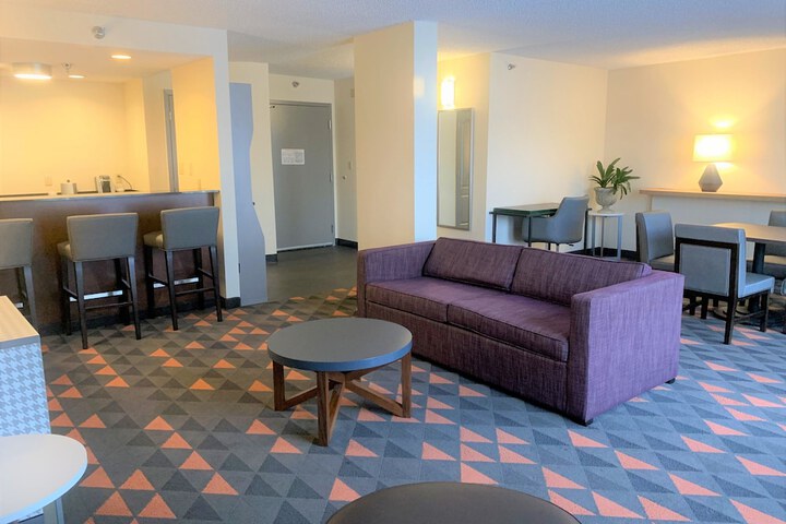 Holiday Inn Asheville Biltmore by IHG