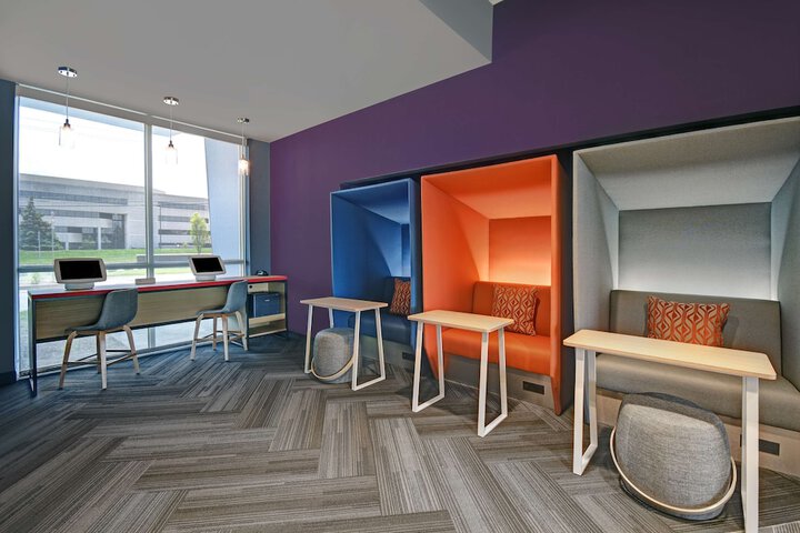 Hotel Interior 11 of 34