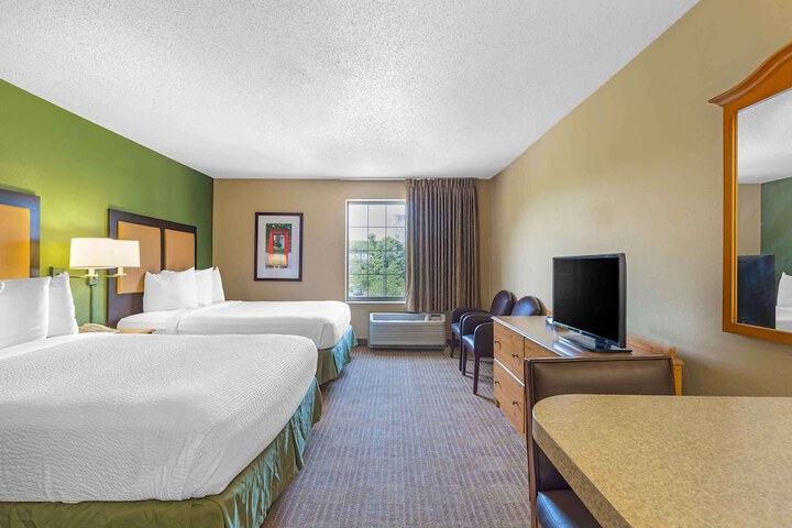 Room 40 of 47