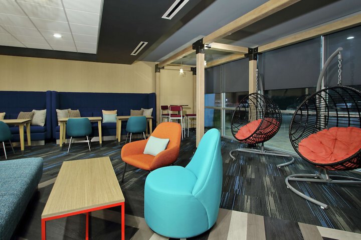 Hotel Interior 10 of 34