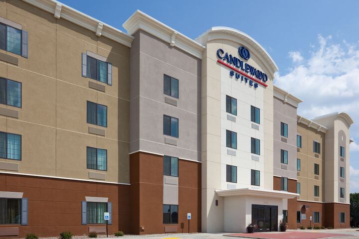Candlewood Suites Dickinson ND by IHG