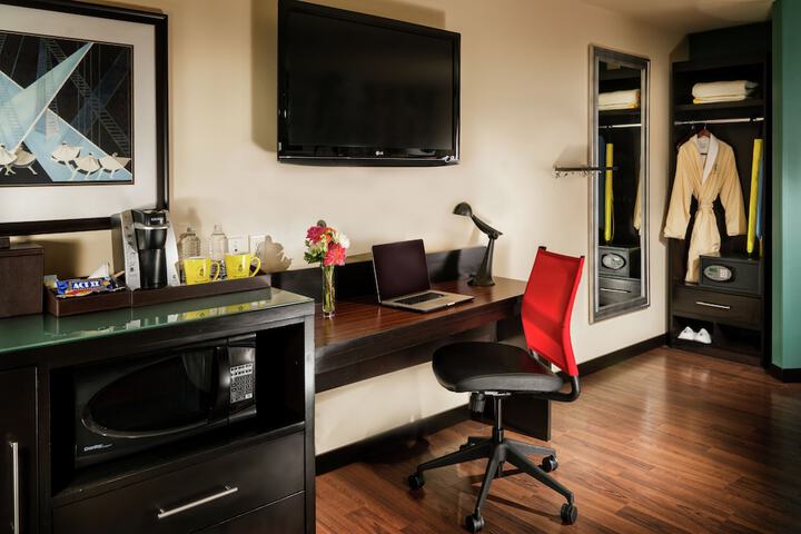 Room 21 of 55