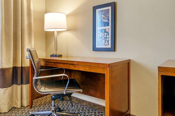 Room 22 of 28