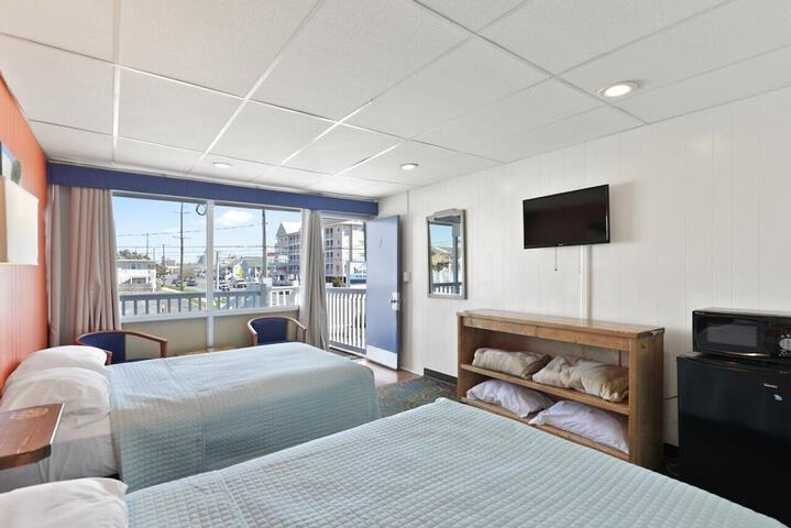 Room 27 of 31