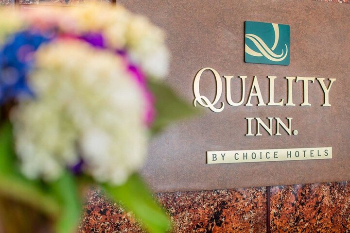 Quality Inn & Conference Center Brattleboro North