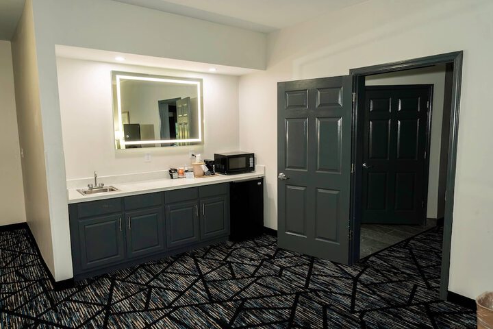 Quality Inn Rome South
